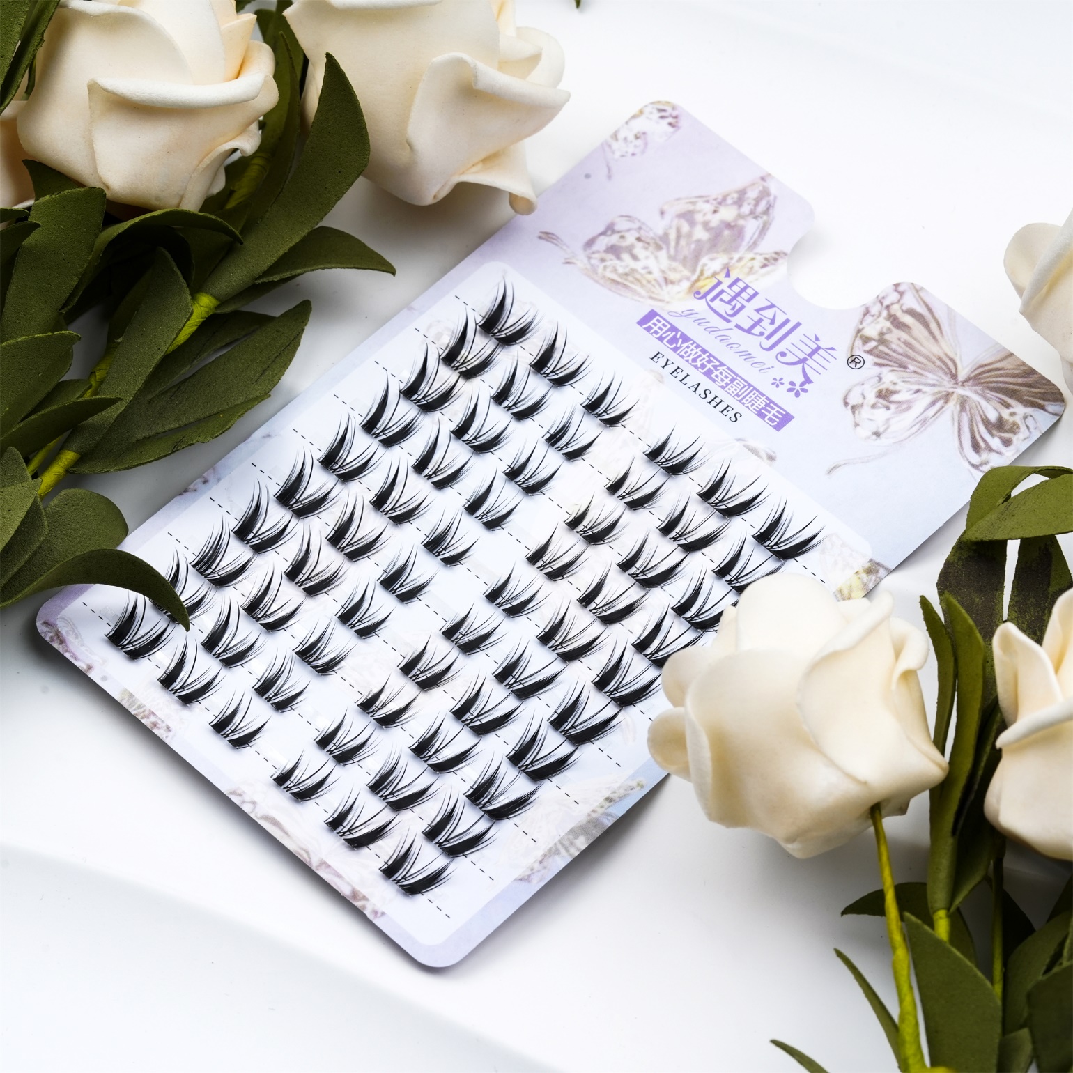 Кластерлі кірпіктердің және DIY сегменттелген кірпіктердің жинағының көмегімен керемет кірпіктерге қол жеткізіңіз